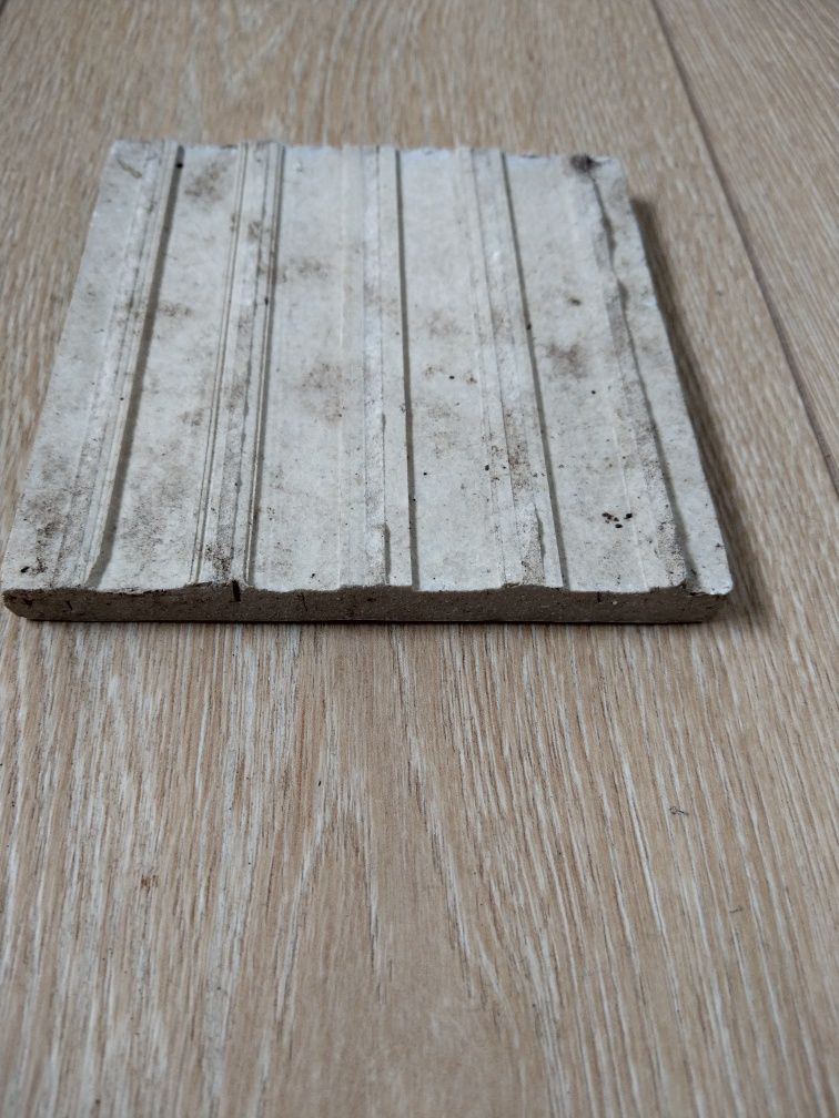 Stare płytki 12x12 cm kafelki białe PRL lata 50 60