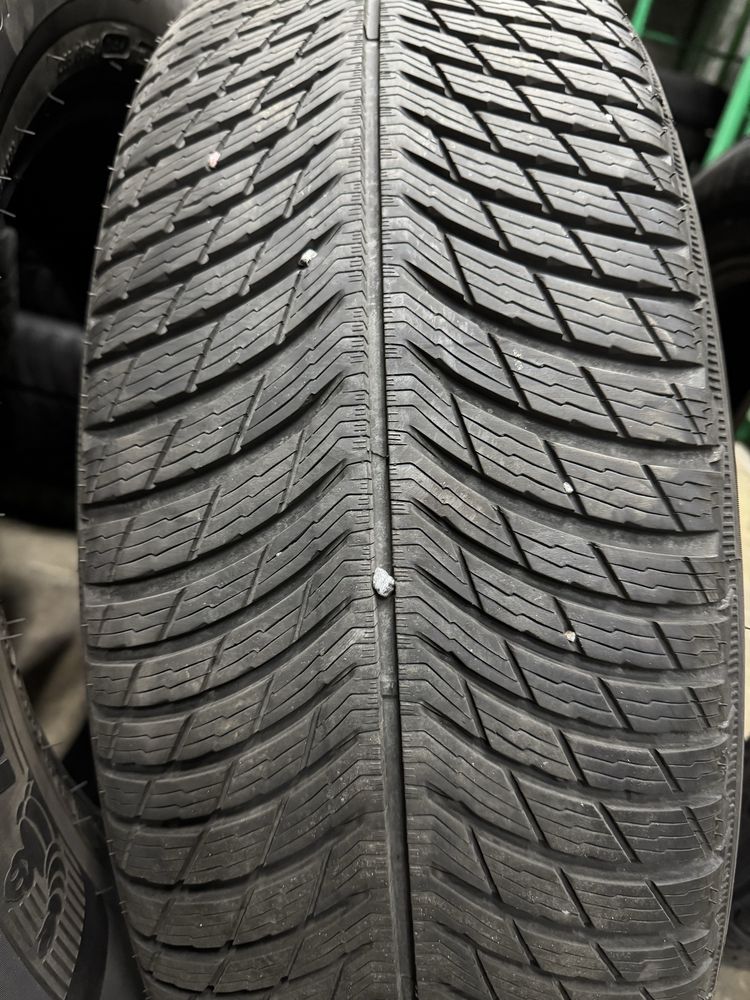 Шини зимові 255/60/20  Michelin