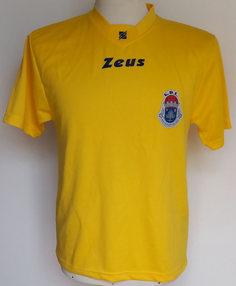 Conjunto de camisolas de jogo de vários clubes