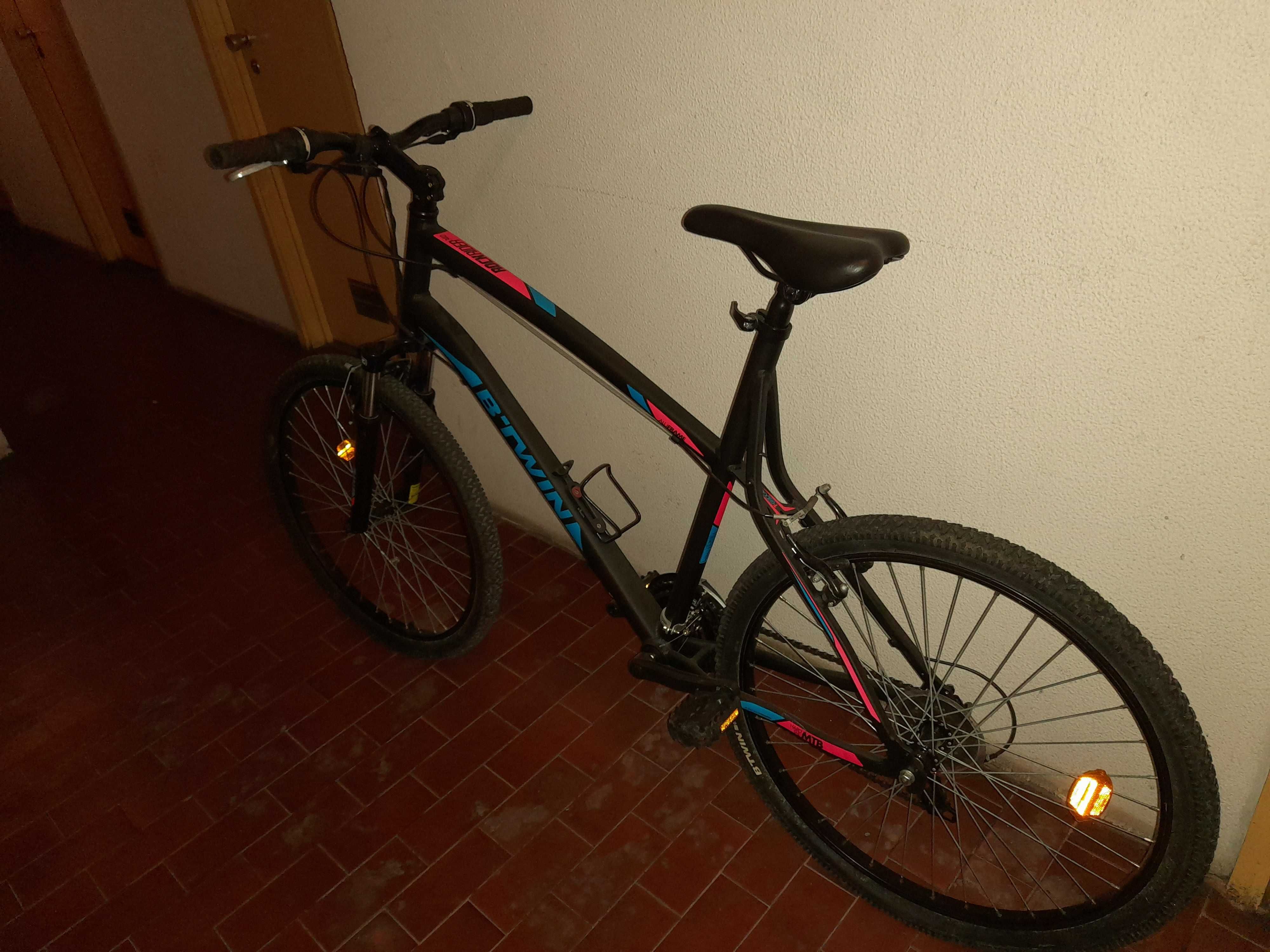 Bicicleta BTWIN Rock Rider 340, 7 velocidades