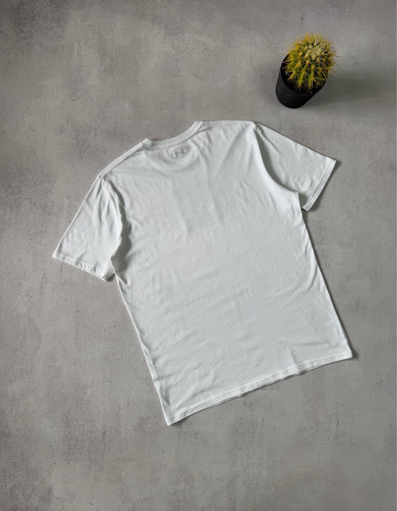 Футболка біла чоловіча Under Armour big logo оригінал