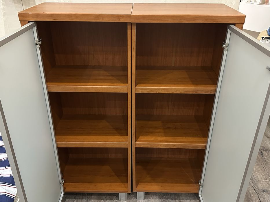 Шкаф , тумбочки