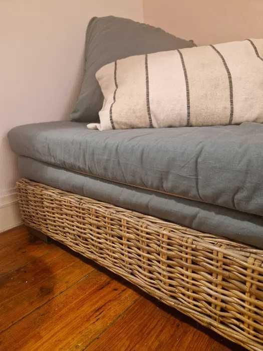 Sofá-cama versátil e confortável