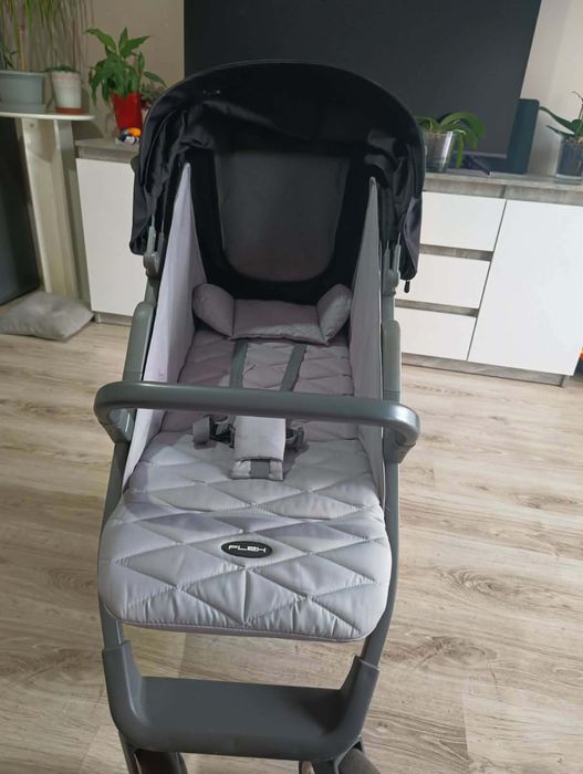 Wuzek spacerówka do 22kg.