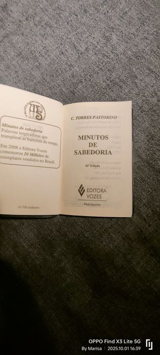 Livros raros leia