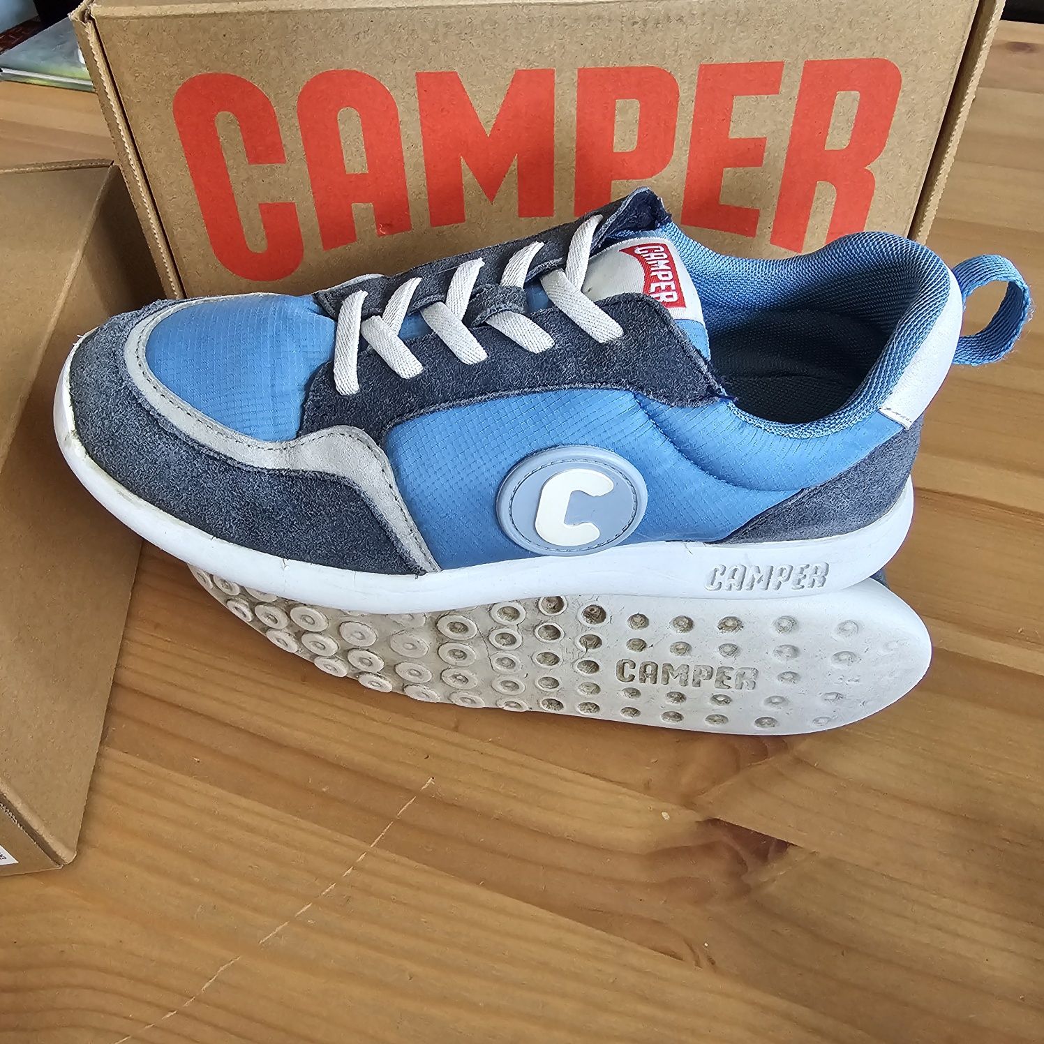 buty sneakersy Camper driftie rozm.34 zamiast 379 zł