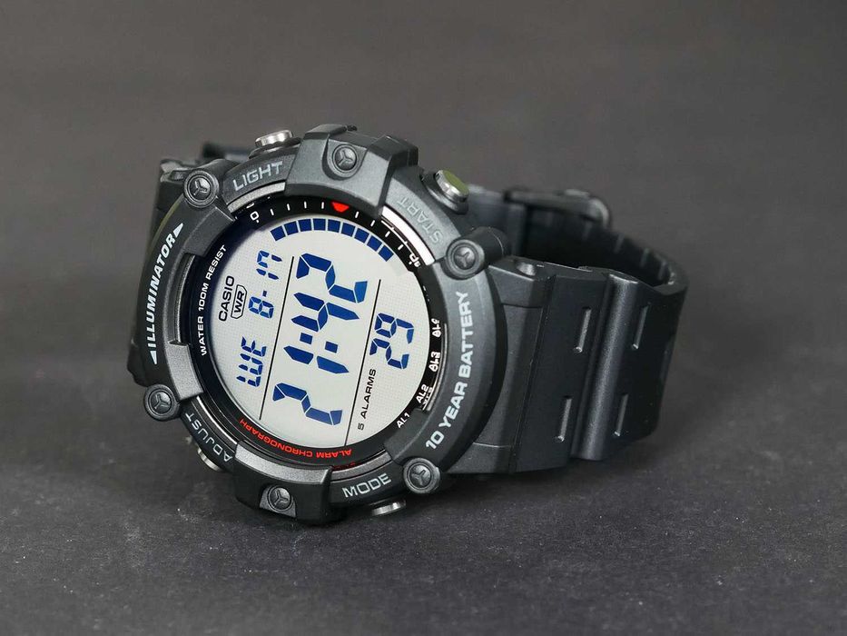 Часы Casio AE-1500WH-1AV Ø51мм. 10 лет батарейка. Новые.
