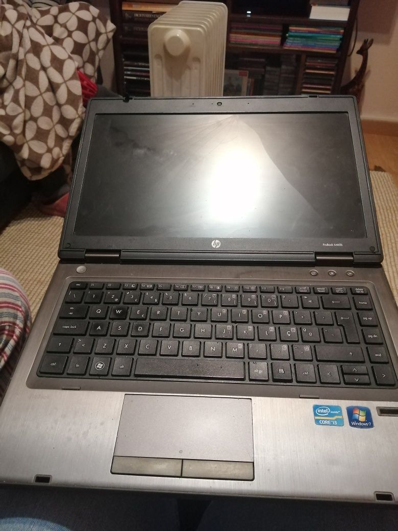 Vendo hp 6460b ecrã partido