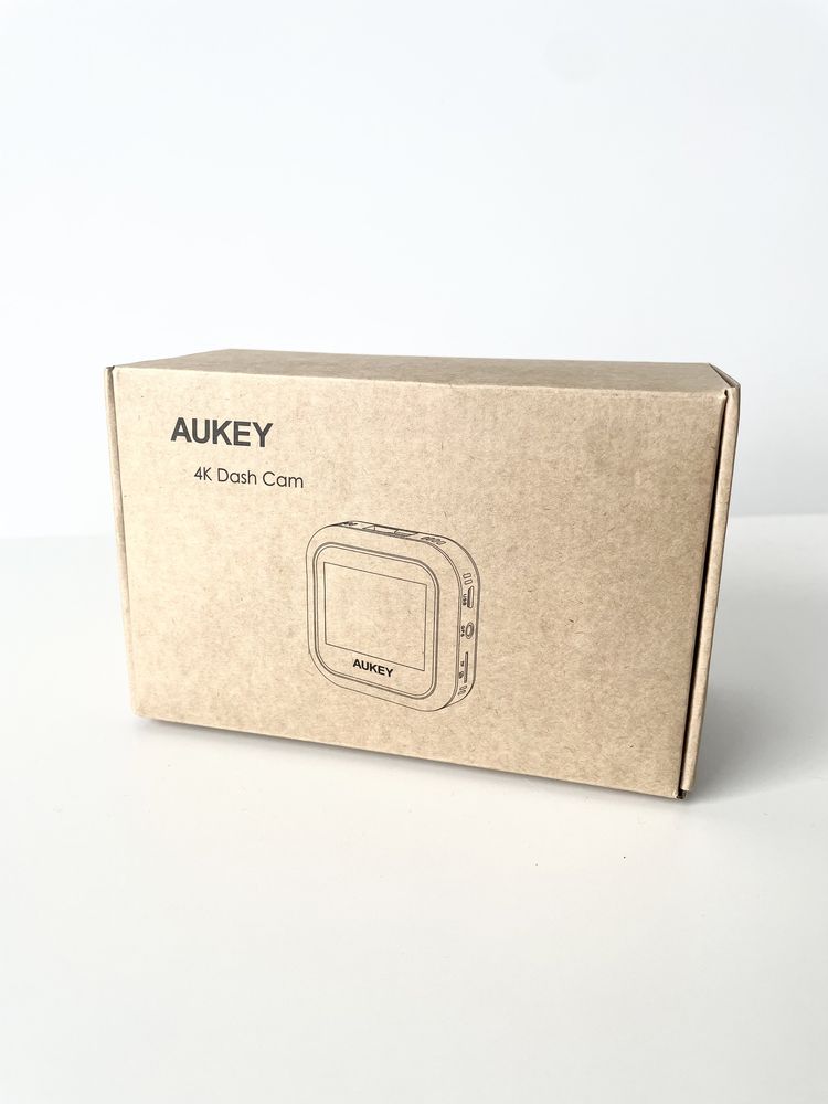 Kamerka samochodowa Aukey DRS1 nowa