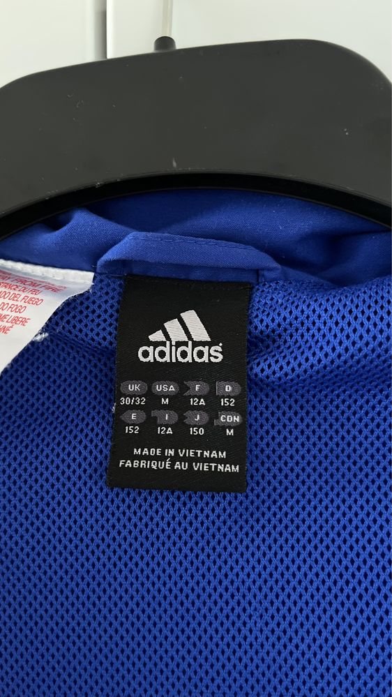 Kurtka Adidas 152 przejściowa letnia wiatrówka jak nowa