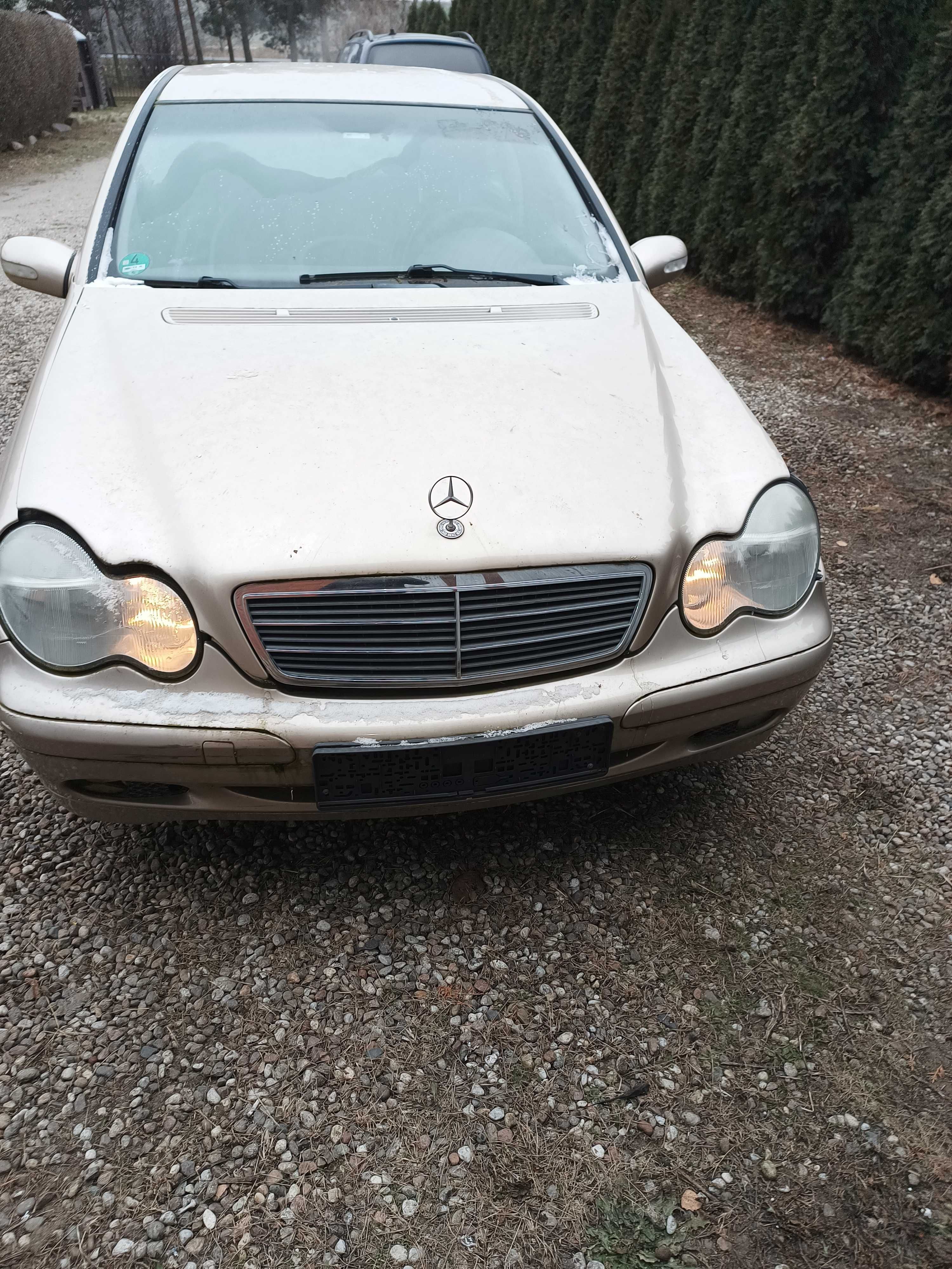 Mercedes W203 C klasa zderzak przód, przed lift, Części