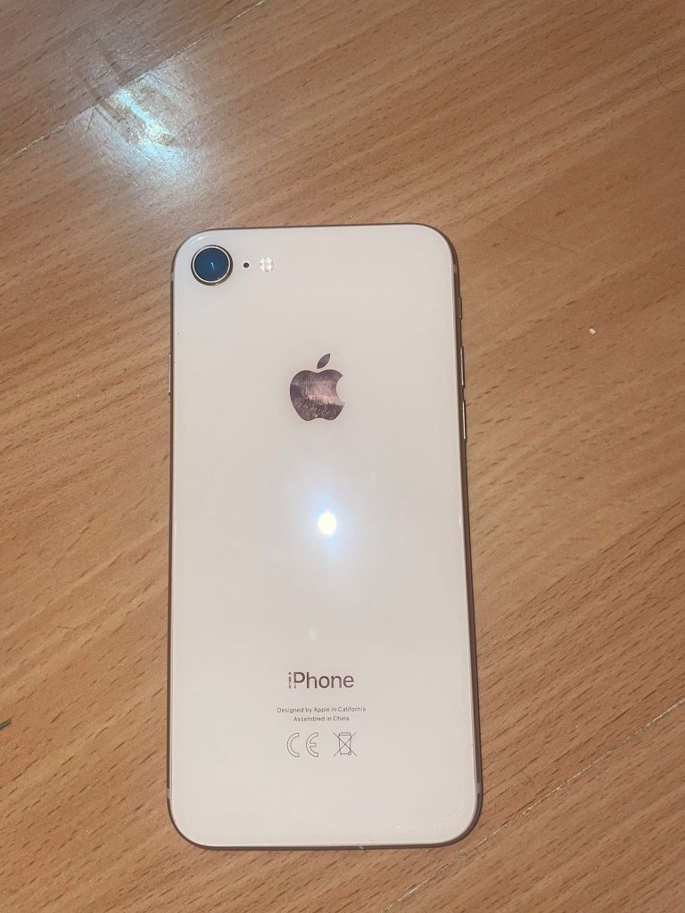 iPhone 8 a funcionar bem