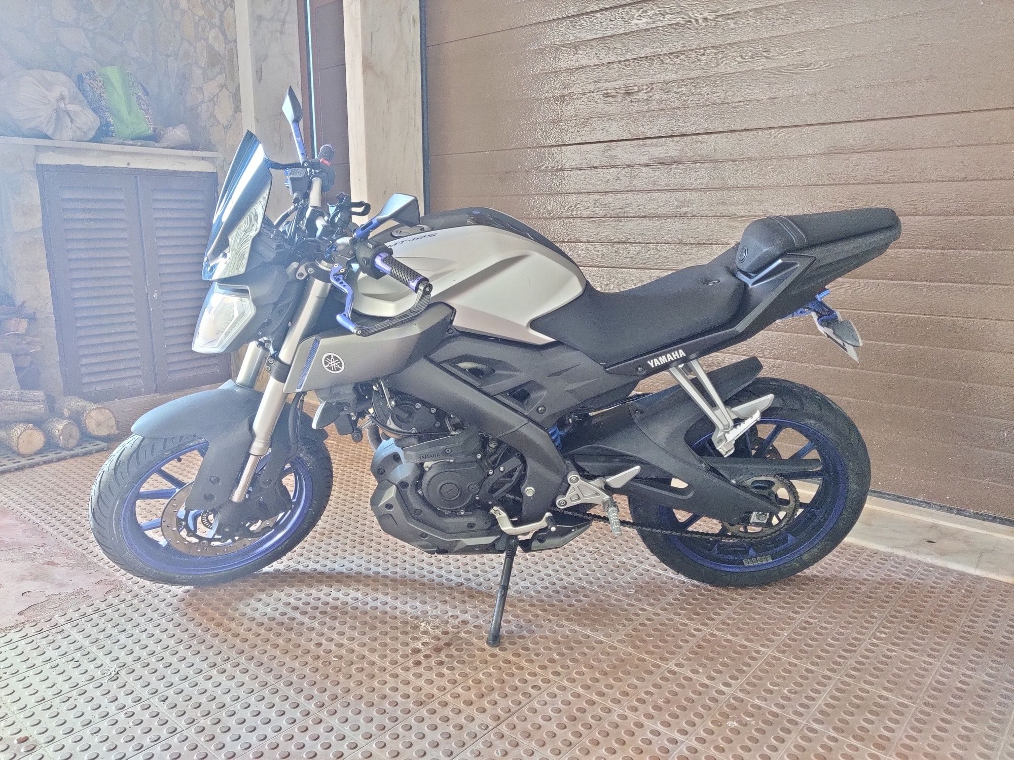 Vendo Yamaha MT-125