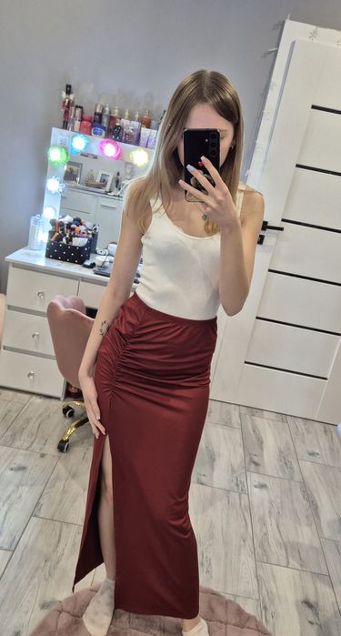 Spódnica maxi z rozporkiem