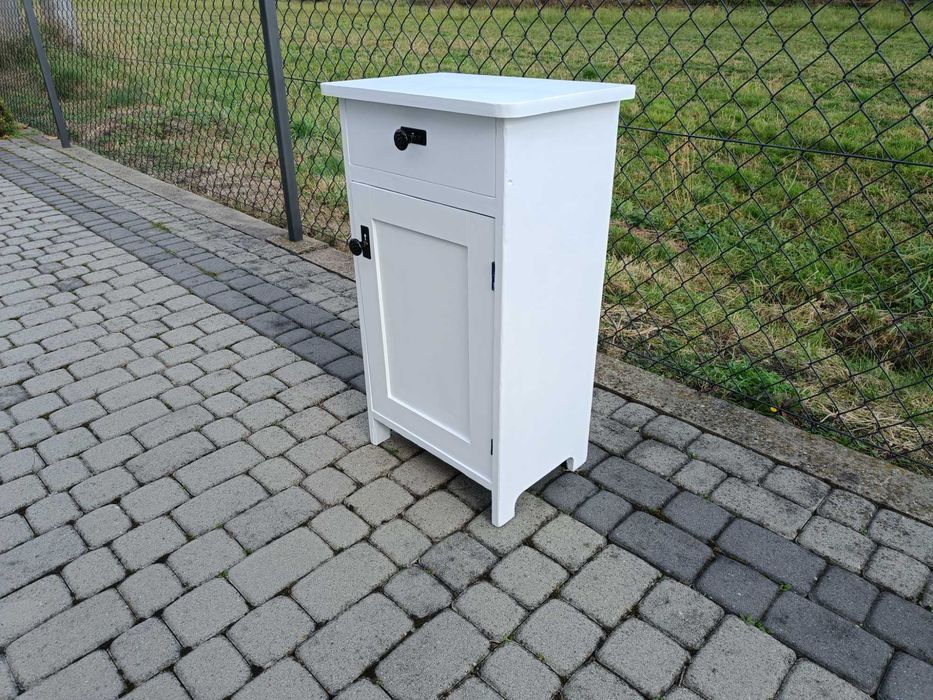 NAKASLIK biały / SZAFKA drewniana stara 50x30 wys 80cm / Nocna antyk