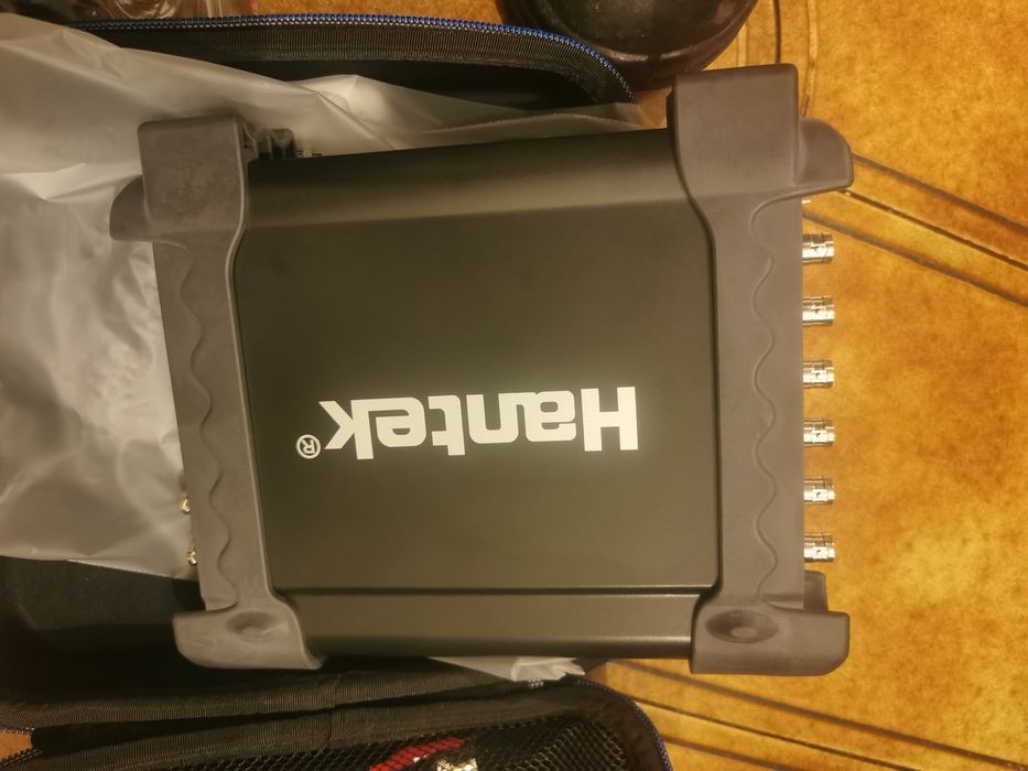 Osciloscópio hantek oito canais