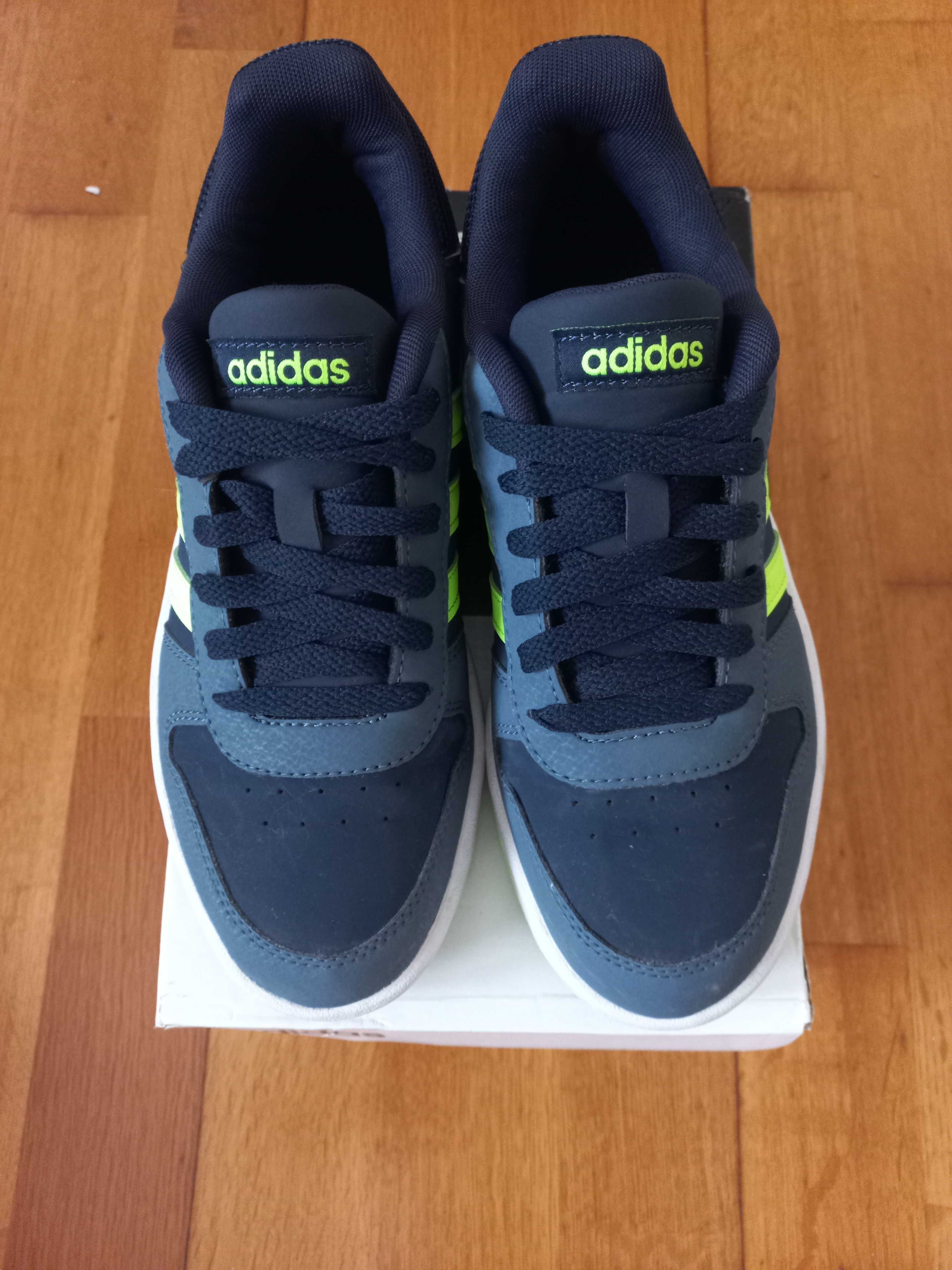 Tenis adidas azuis