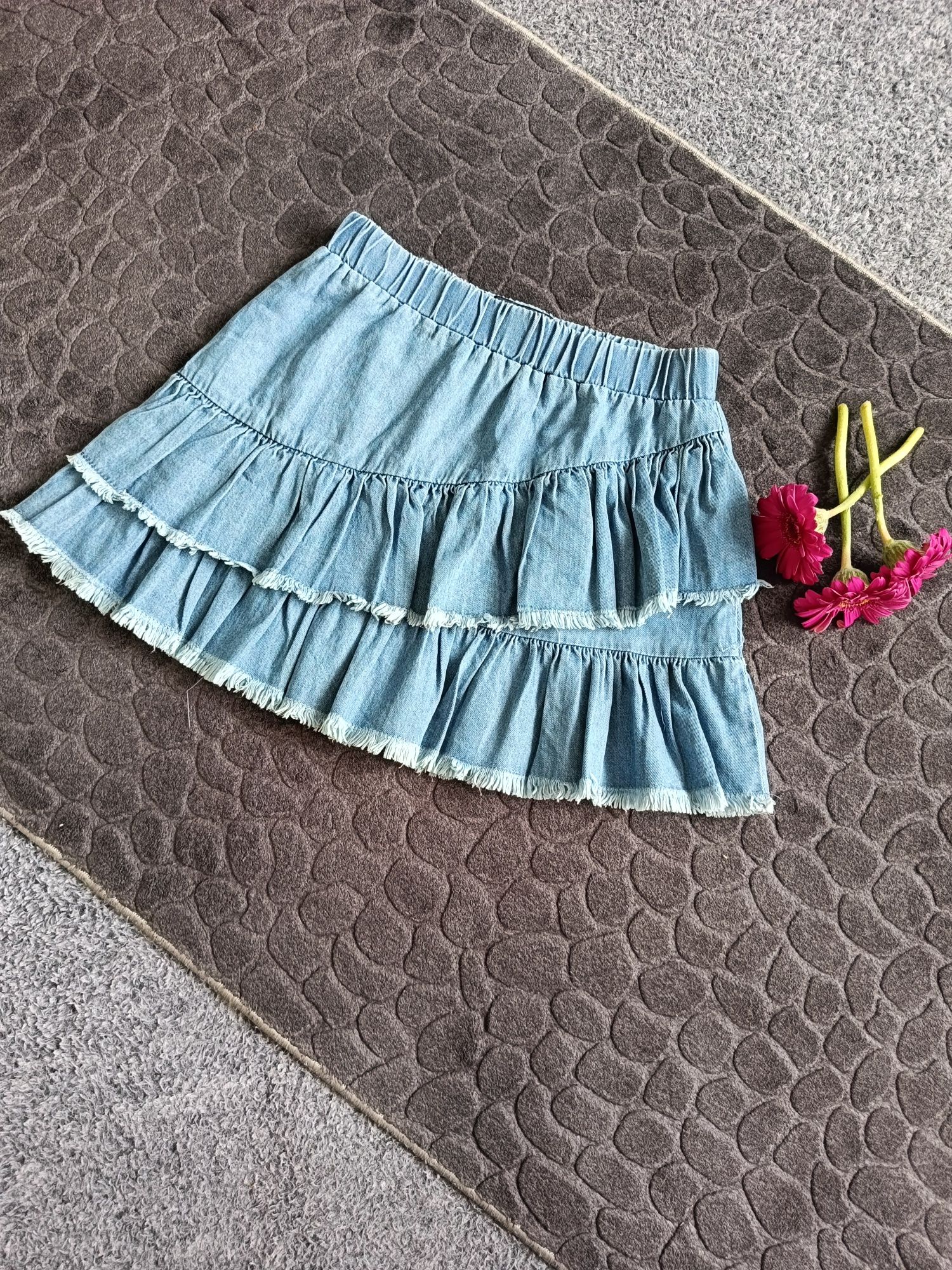 Niebieska jeansowa spódniczka dziewczęca Mohito 134