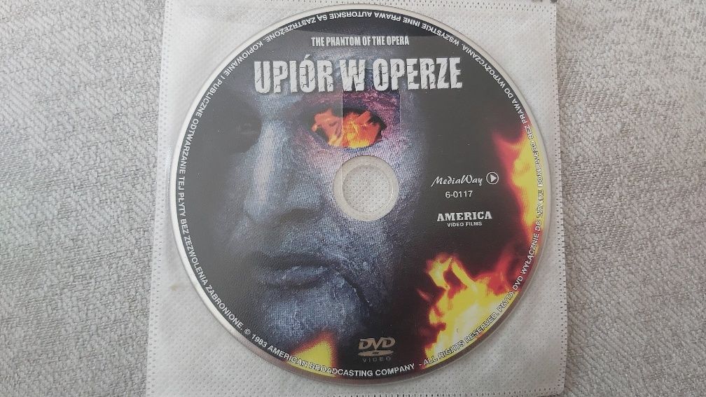 Film Upiór w operze i inne