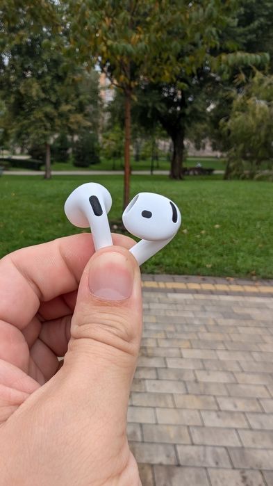 Навушник airpods 4 ANC оригінал лівий а3056, правий a3055, кейс a3059