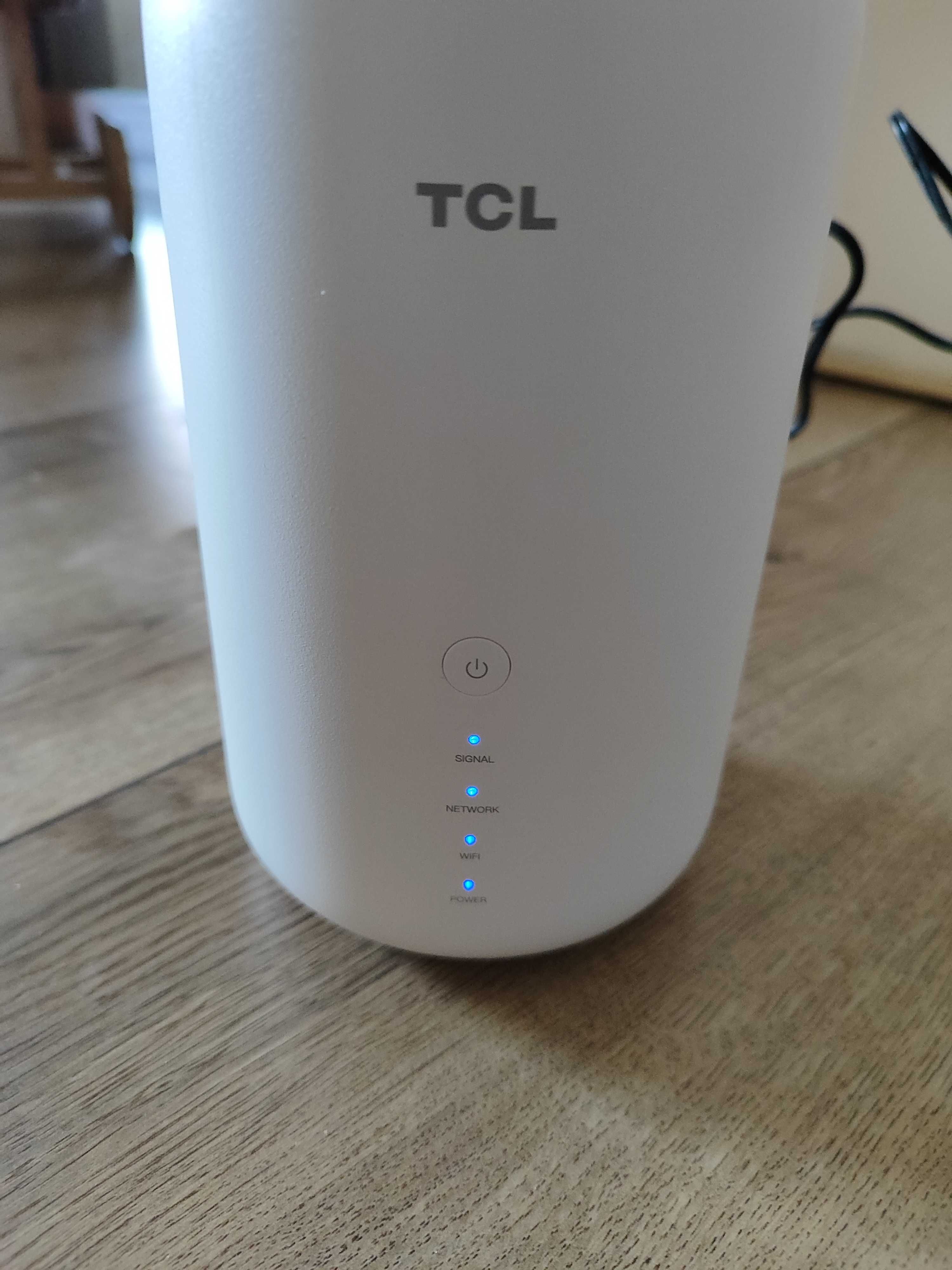 Modem Router TCL HH130V1