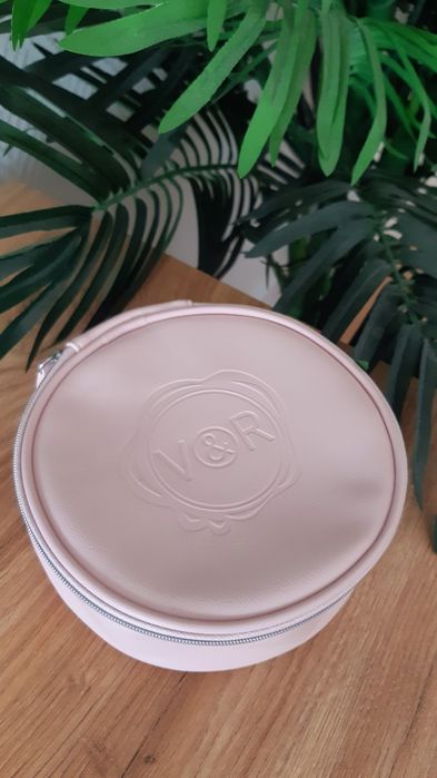 Viktor & Rolf Flowerbomb designerska kosmetyczka kuferek pudrowy róż