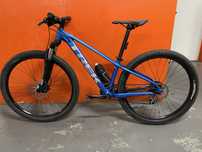 Bicicleta trek marlin 6