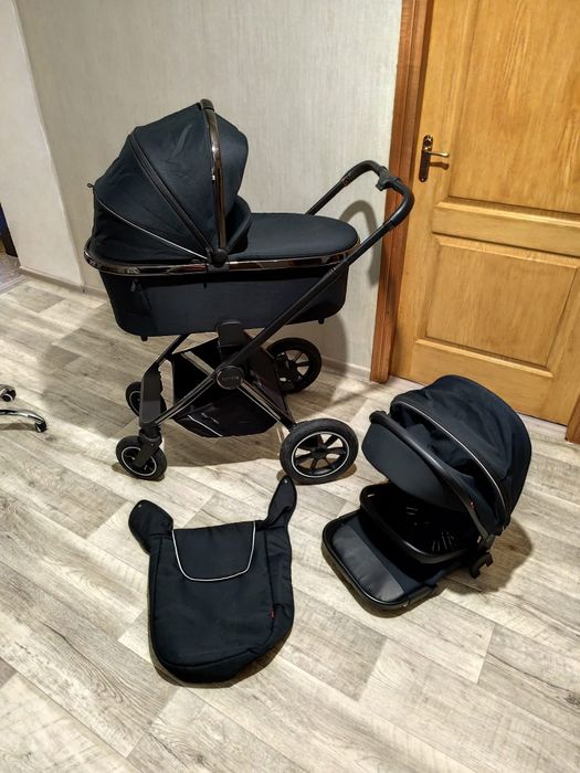 Дитяча коляска, візочок Carrello Ultima 2в1