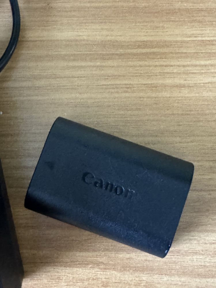 Продам фотоапарат Canon EOS 6 D