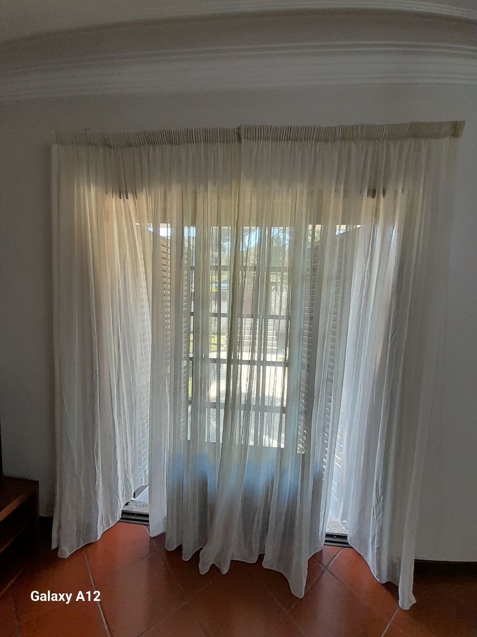 Vendo cortinas branco pérola