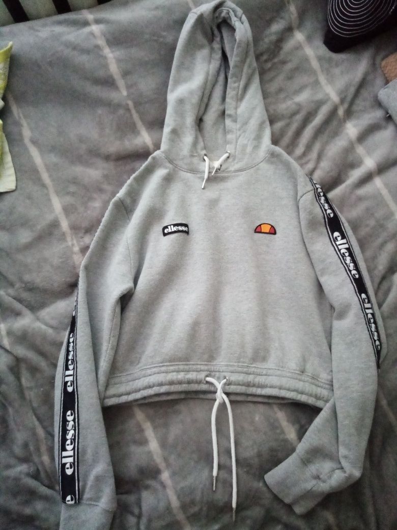 кофта ellesse    .