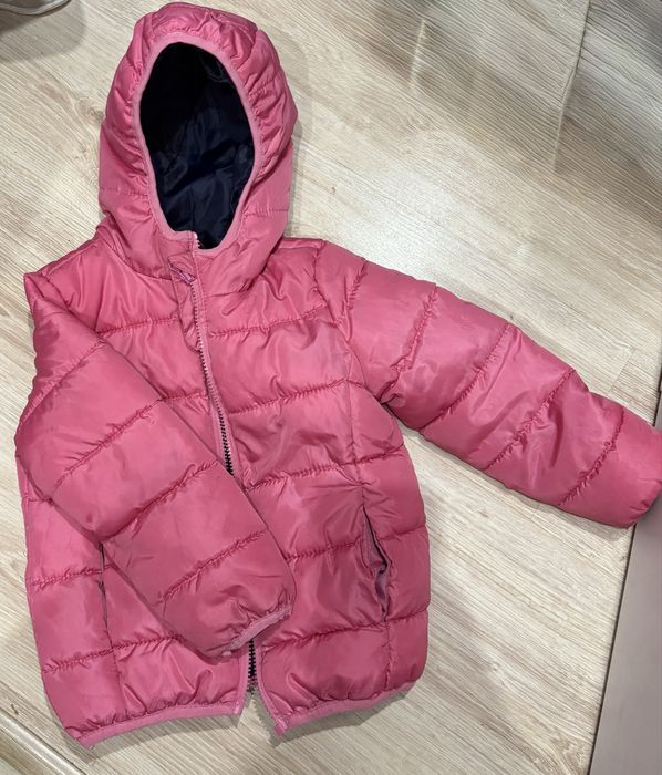 Ciepła jesienna kurtka dziewczynka 110 sinsay