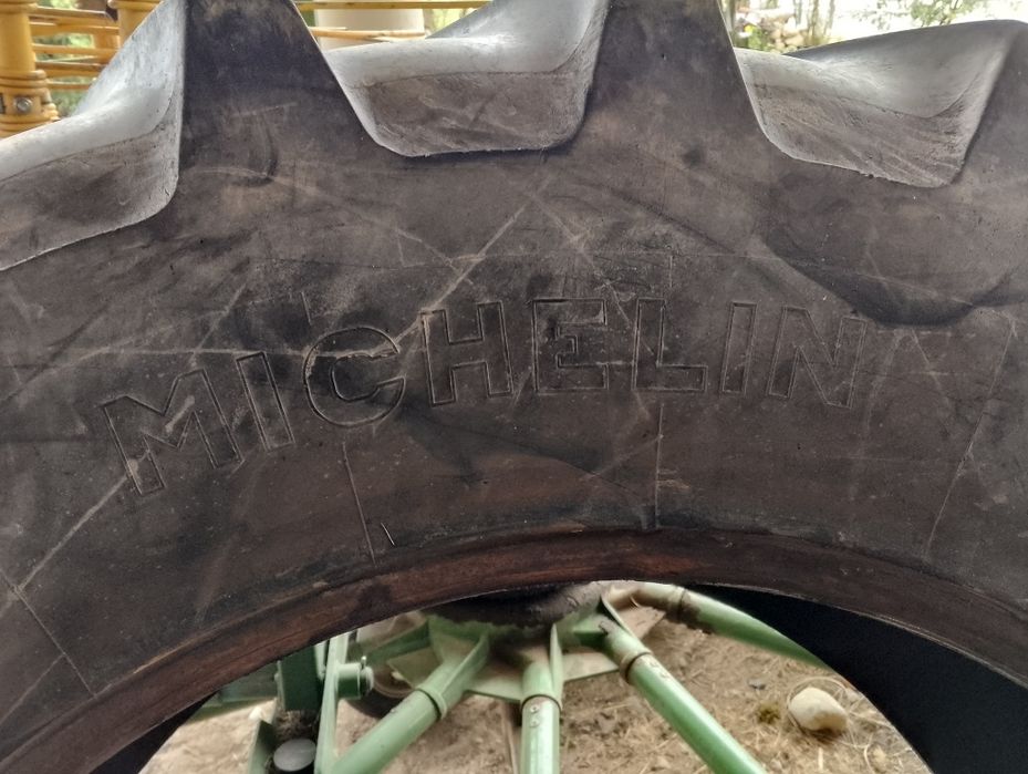 Opona rolnicza MICHELIN 20.8 R 38