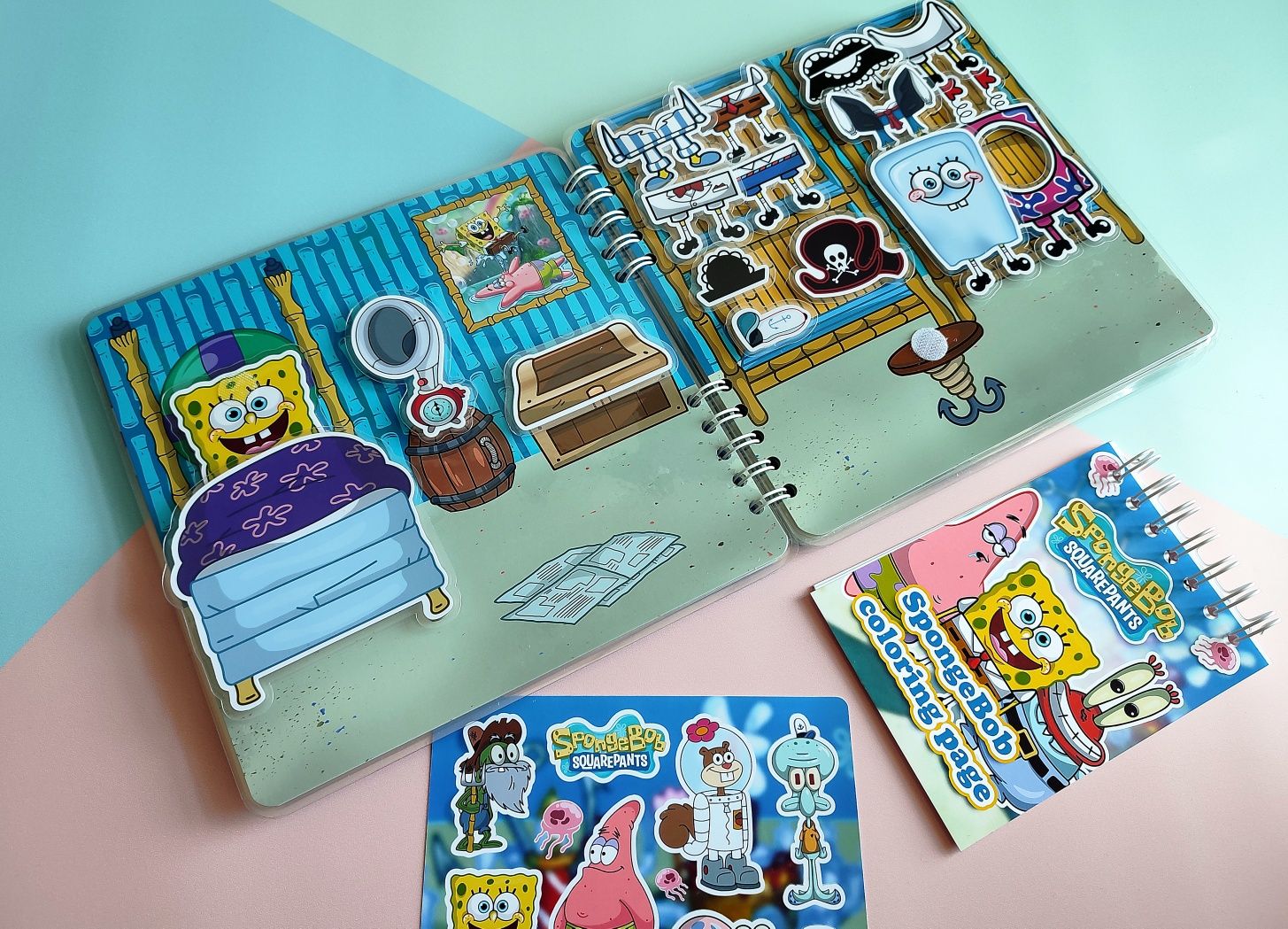 SpongeBob i przyjaciele książeczka z elementami na rzepy