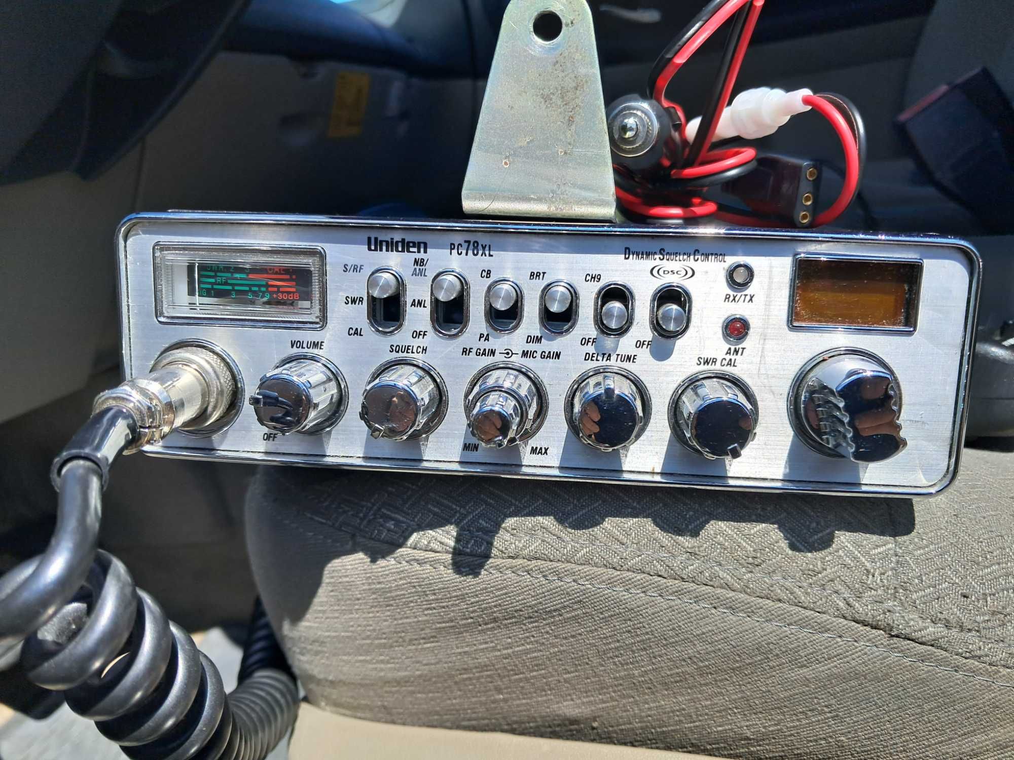 Sprzedam cb radio Uniden pc 78 xl.