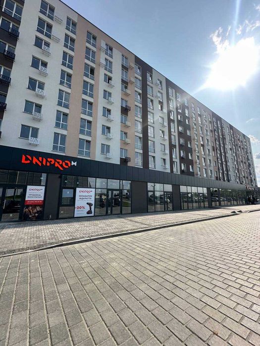 Луцьке Кільце 60м2 Здам ФАСАДНЕ приміщення з Ремонтом біля ЗУПИНКИ