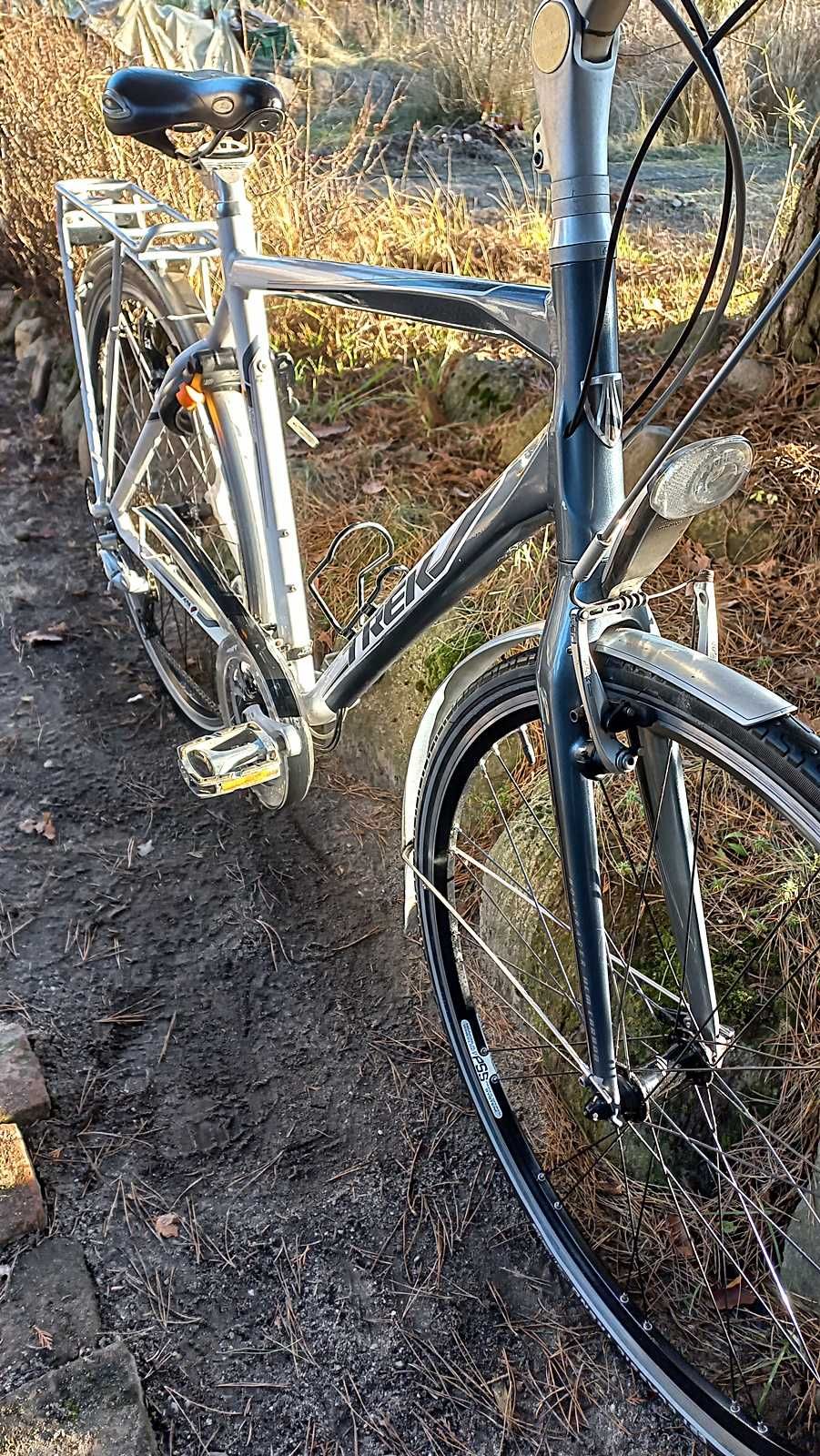 Alu Rower Miejski Męski Trek Navigator T500 SL 3x8 Deore Carbon 28
