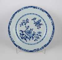 Prato Porcelana Azul e Branca da China, Séc. XVIII - Flores (ref 2)