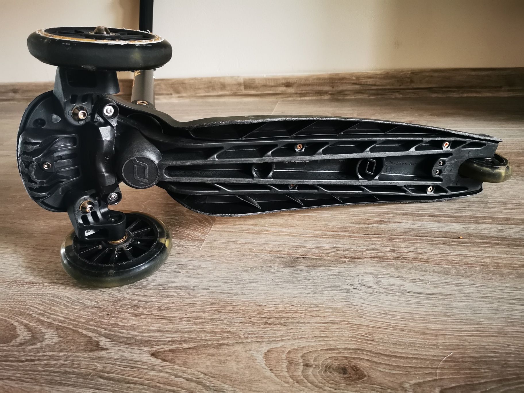 Hulajnoga Scootandride Highwaykick 3 LED BLACK&GOLD