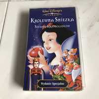 Film Disney'a KRÓLEWNA ŚNIEŻKA i Siedmiu Krasnoludków kaseta wideo VHS
