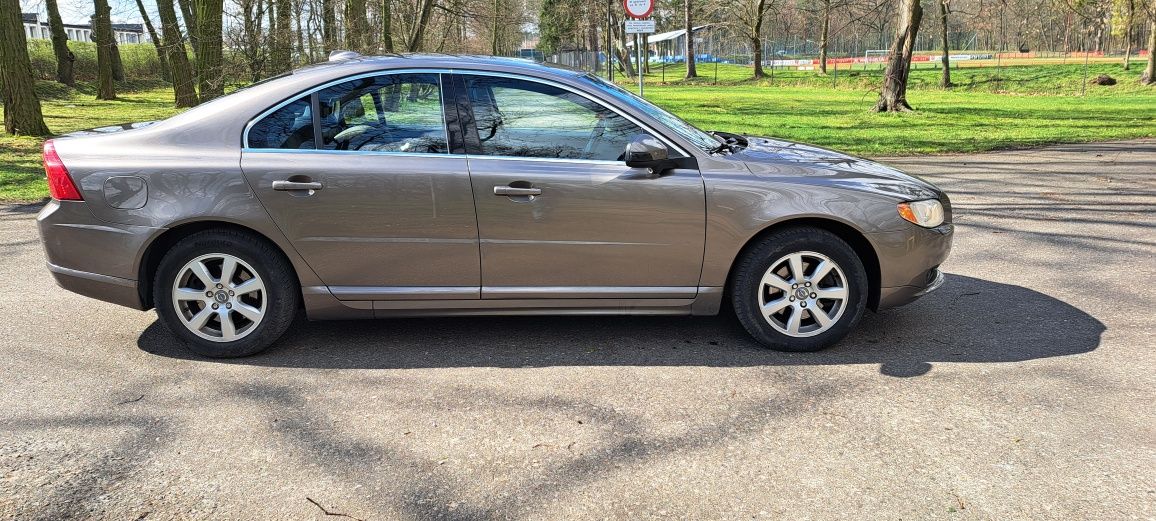 Volvo S80 2.0 d 136 km