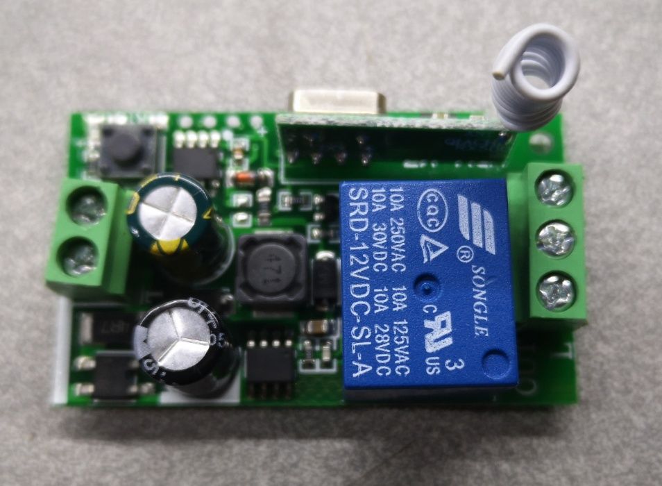 Módulo Interruptor RF com Comando