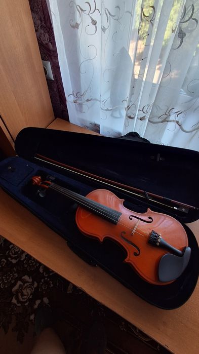 Скрипка. 3/4..Гарний стан