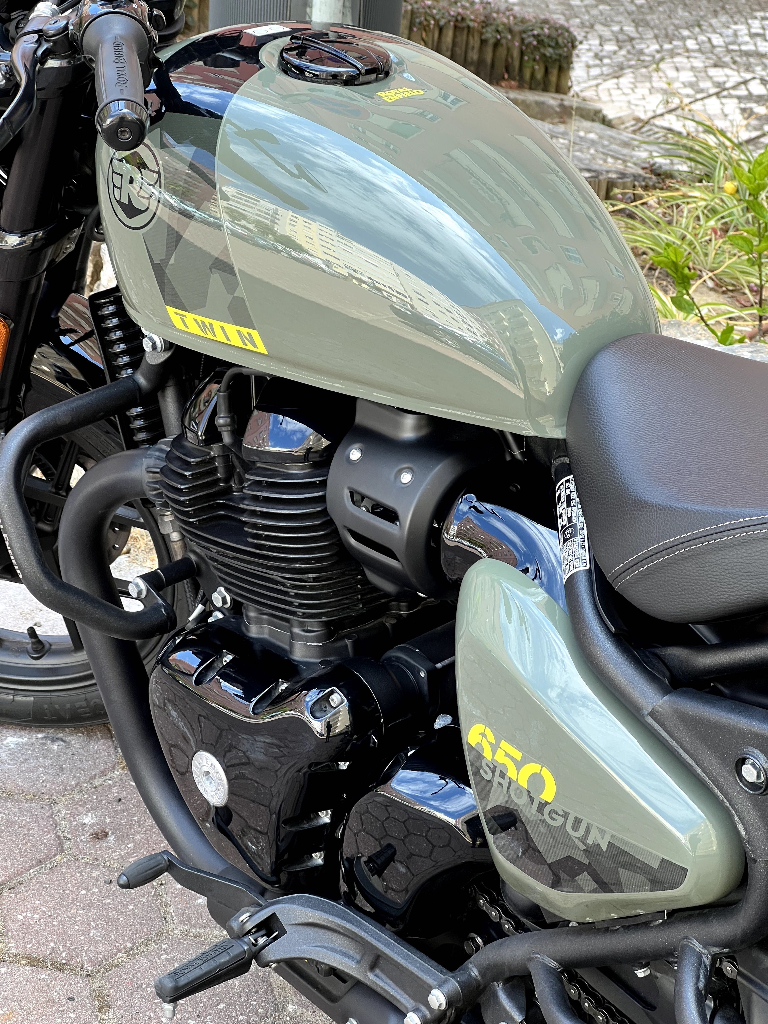 Royal Enfield Shotgun 650