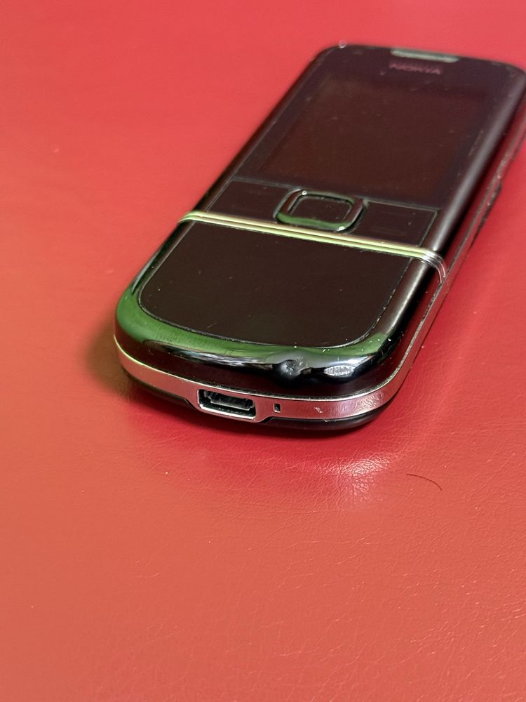 Nokia 8800 Art (RM-233)