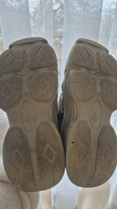 Кросівки для дівчинки