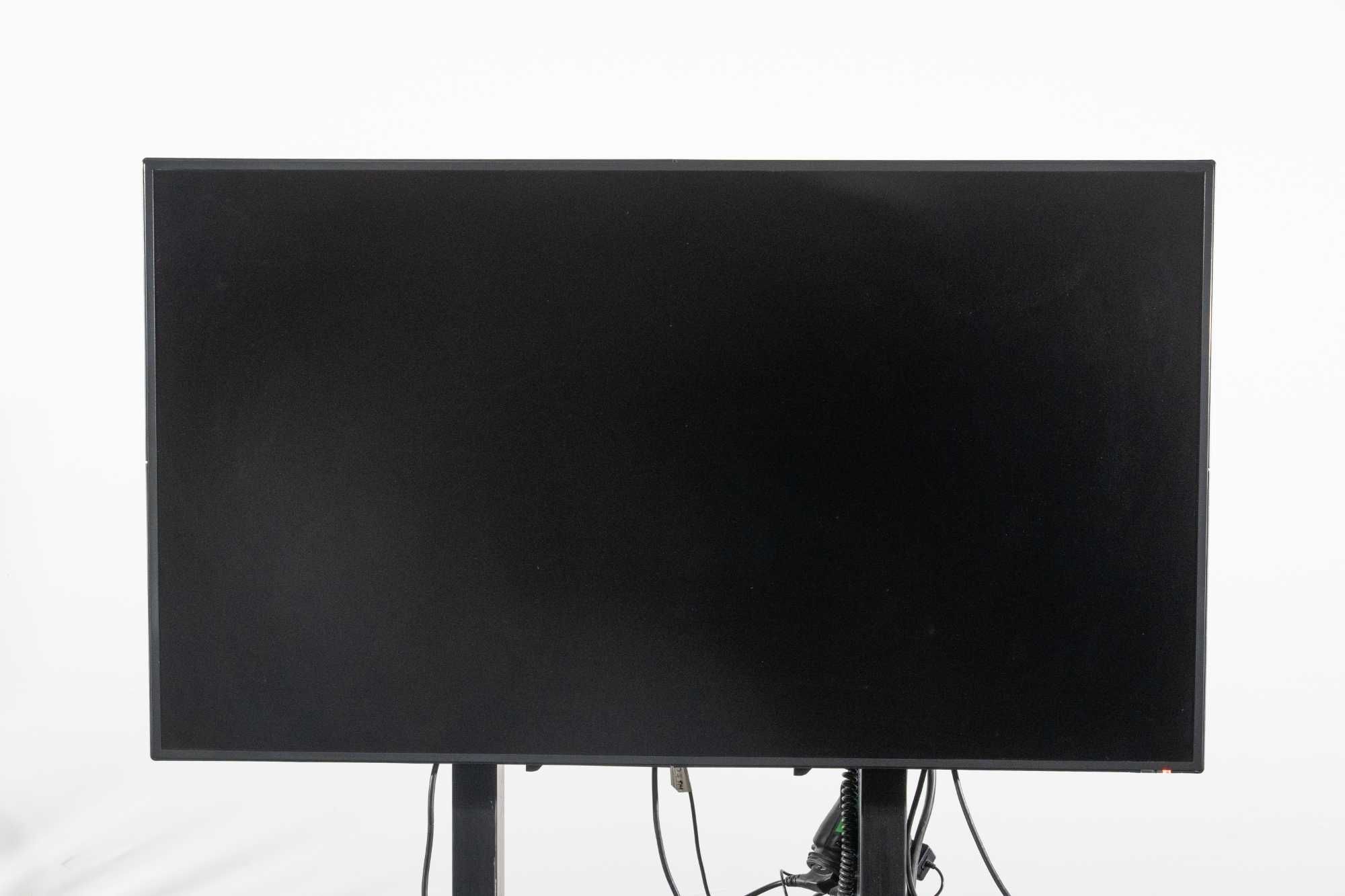 Monitor NEC C501 / 50” / mała dziurka na ekranie
