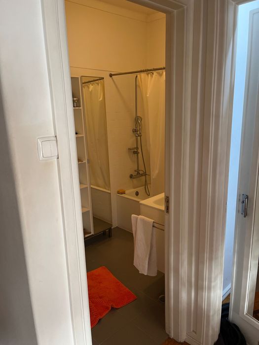 Quarto para arrendar