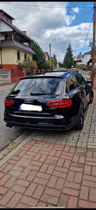 AUDI A4 B8 2.0 TDI 2009R.