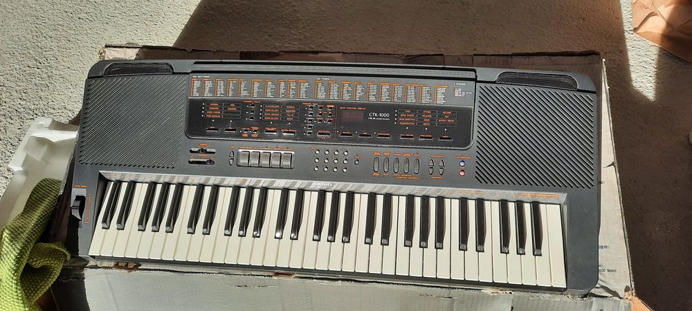 Keyboard casio ctk 1000